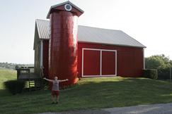 Amish country barn